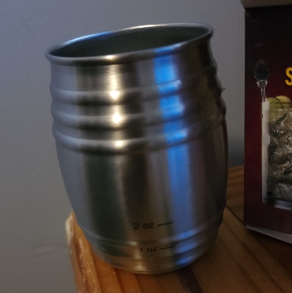 ๐ 3 for $15 Deal! ๐Captain Morgan barrel shot glass - Picture 7 of 7